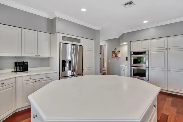 $1,395,000 | 18462 Southeast Old Trail Drive West, Jupiter, FL 33478