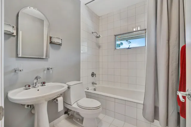 $1,395,000 | 18462 Southeast Old Trail Drive West, Jupiter, FL 33478