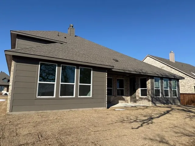 $484,900 | 1116 Trinity Drive, Springtown, TX 76082