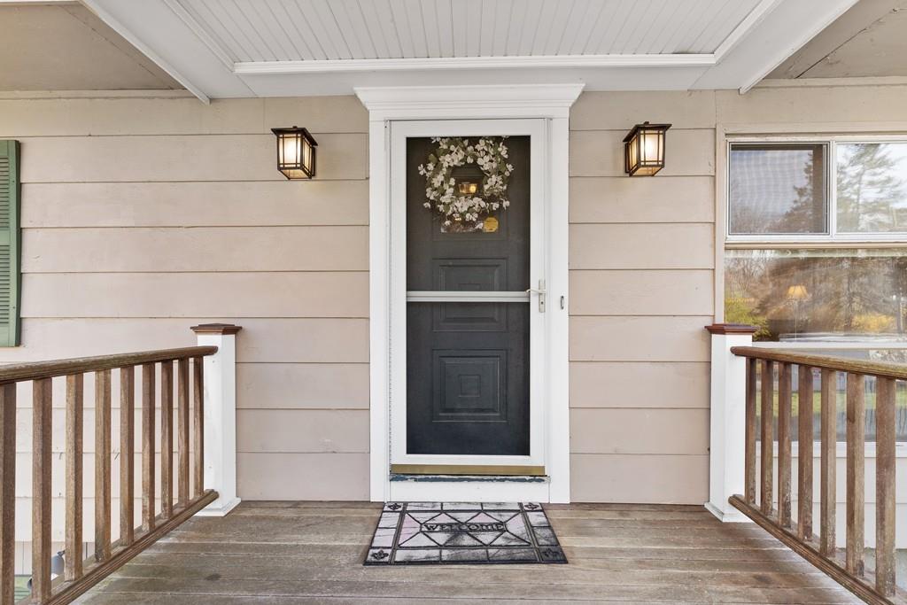 8 Brown Road Scituate, MA 02066 - Photo 5 of 25 Gallery Image 5