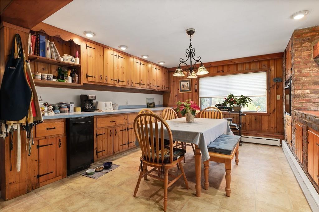 8 Brown Road Scituate, MA 02066 - Photo 9 of 25 Gallery Image 9