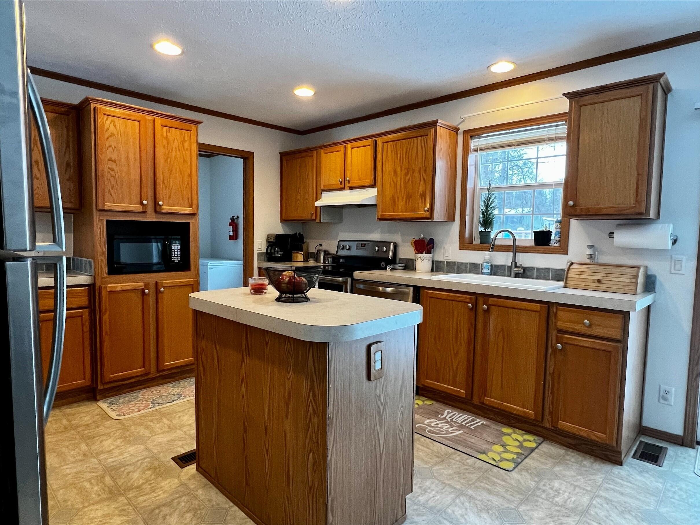 10723 Stephan Bridge Road Roscommon, MI 48653 - Photo 8 of 24 Gallery Image 8