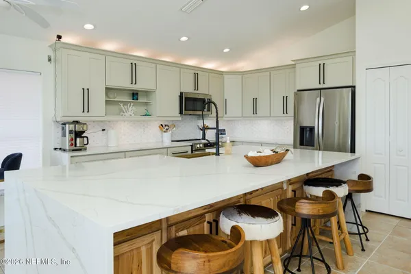 $895,000 | 184 Coquina Key Drive, Unit 184, Ormond Beach, FL 32176