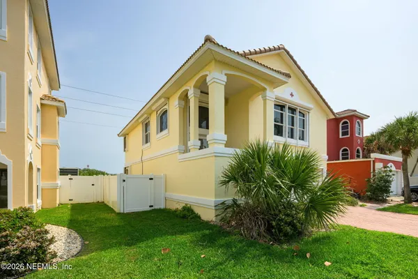 $895,000 | 184 Coquina Key Drive, Unit 184, Ormond Beach, FL 32176