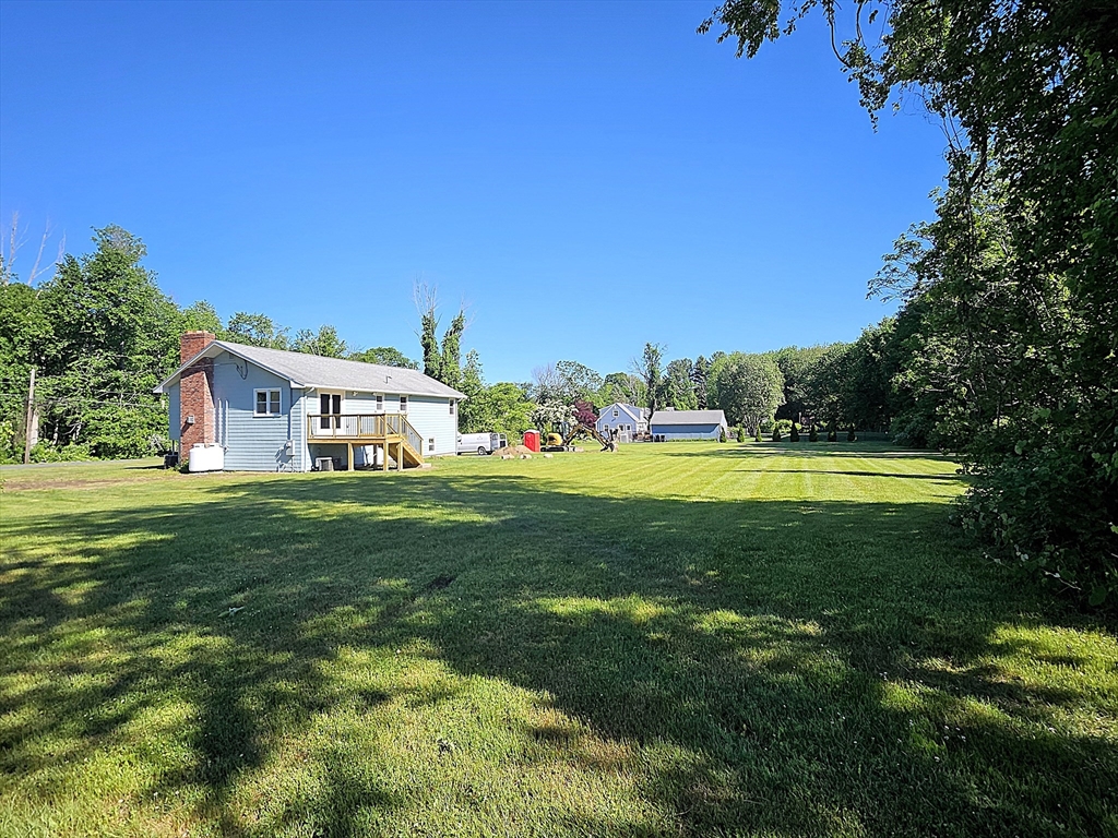 62 Millville Road Mendon, MA 01756 - Photo 3 of 32