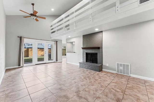 $2,100 | 1508 Early Lane, Houston, TX 77055