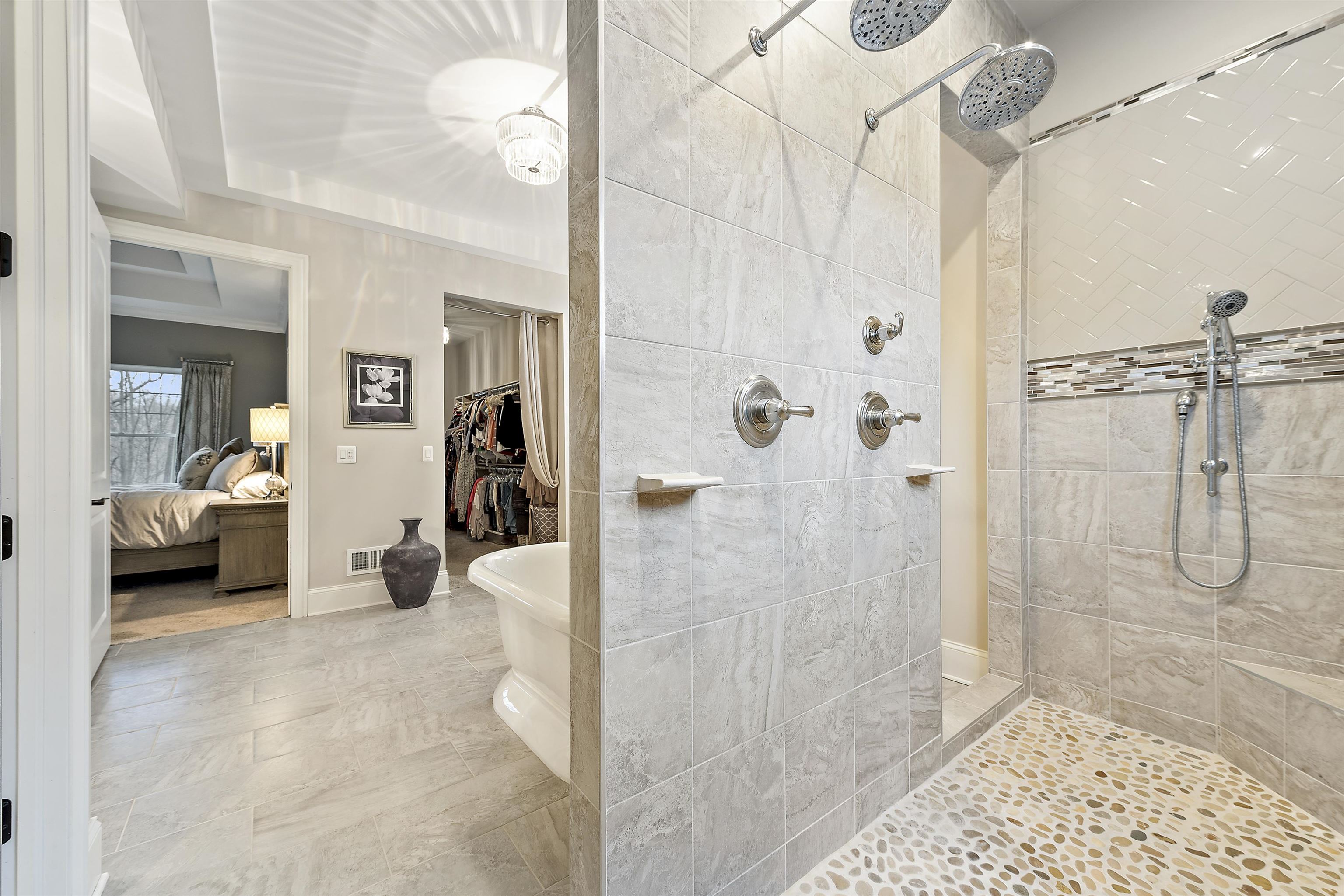 7671 Maple Ridge Drive Clarkston, MI 48346 - Photo 35 of 94 1898840-34.JPG