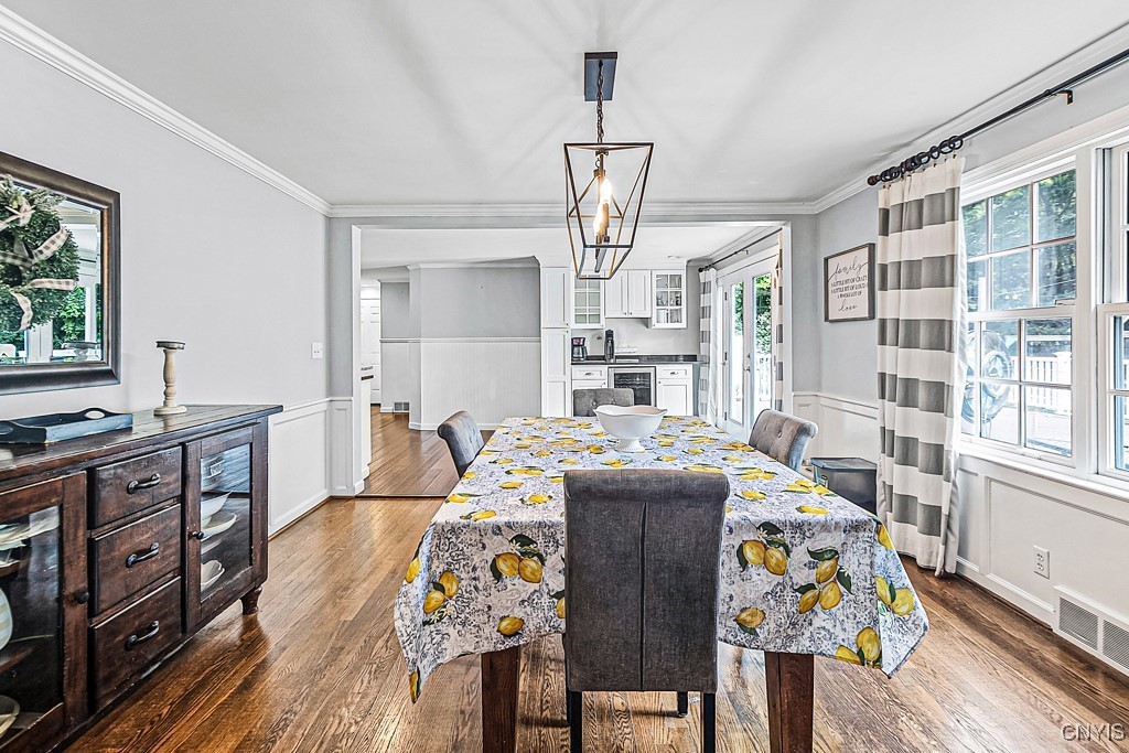 1 Compton Road New Hartford, NY 13413 - Photo 10 of 28