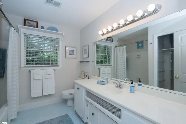 $645,000 | 402 Stone Ridge Road, Greer, SC 29650