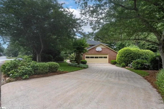 $645,000 | 402 Stone Ridge Road, Greer, SC 29650