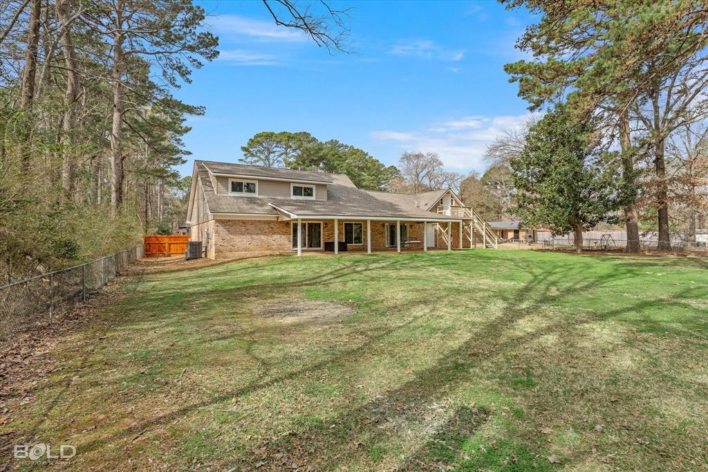 15 Lee Lane Haughton, LA 71037 - Photo 29 of 39 a front view of house with yard