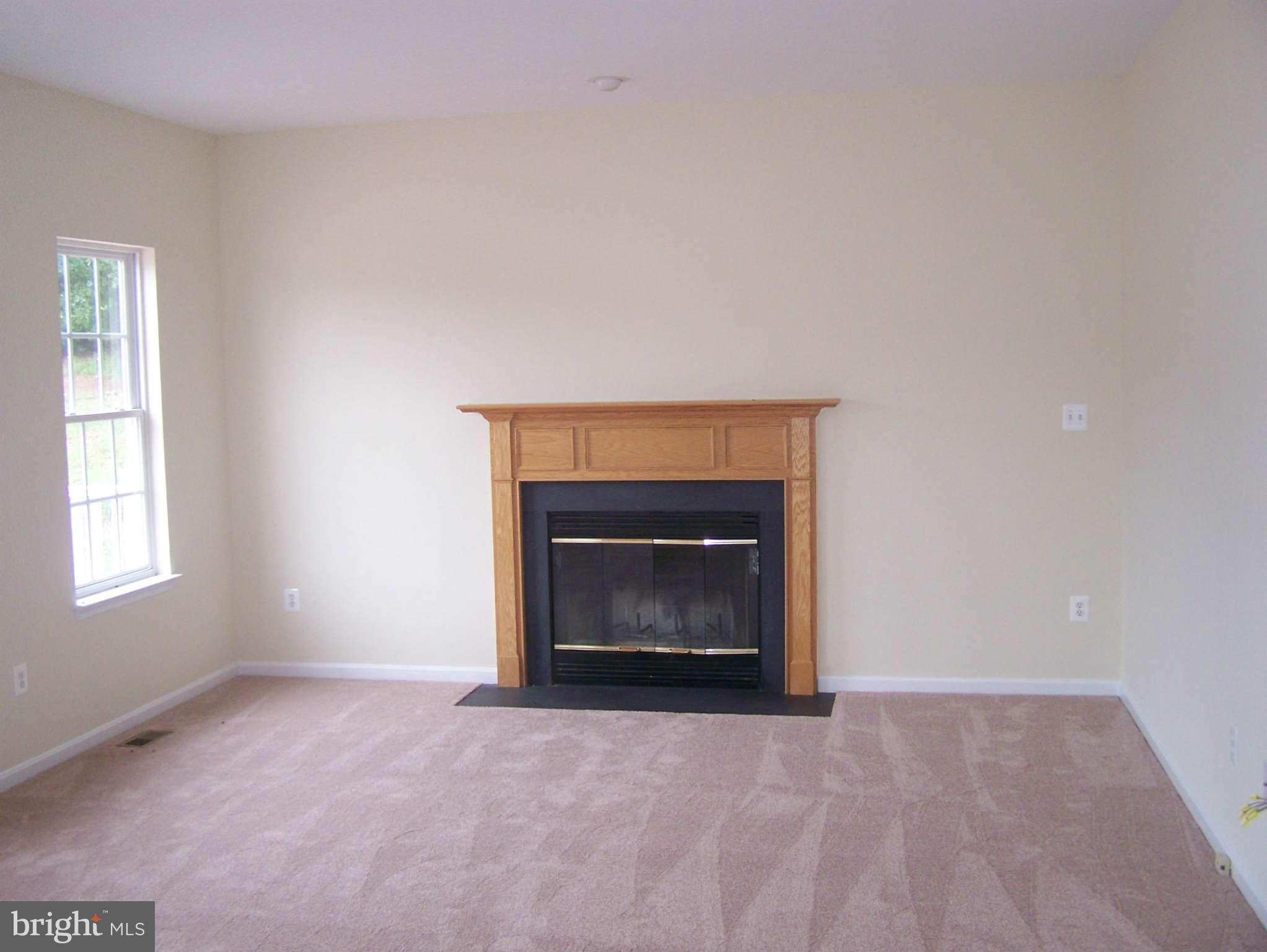 3330 Flickinger Road Westminster, MD 21158 - Photo 13 of 29 Family Room