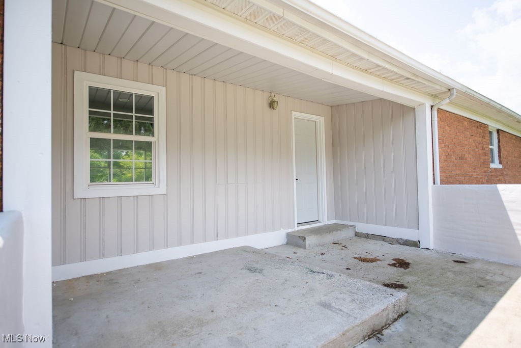 4029 Minard Road Dover, OH 44622 - Photo 3 of 40