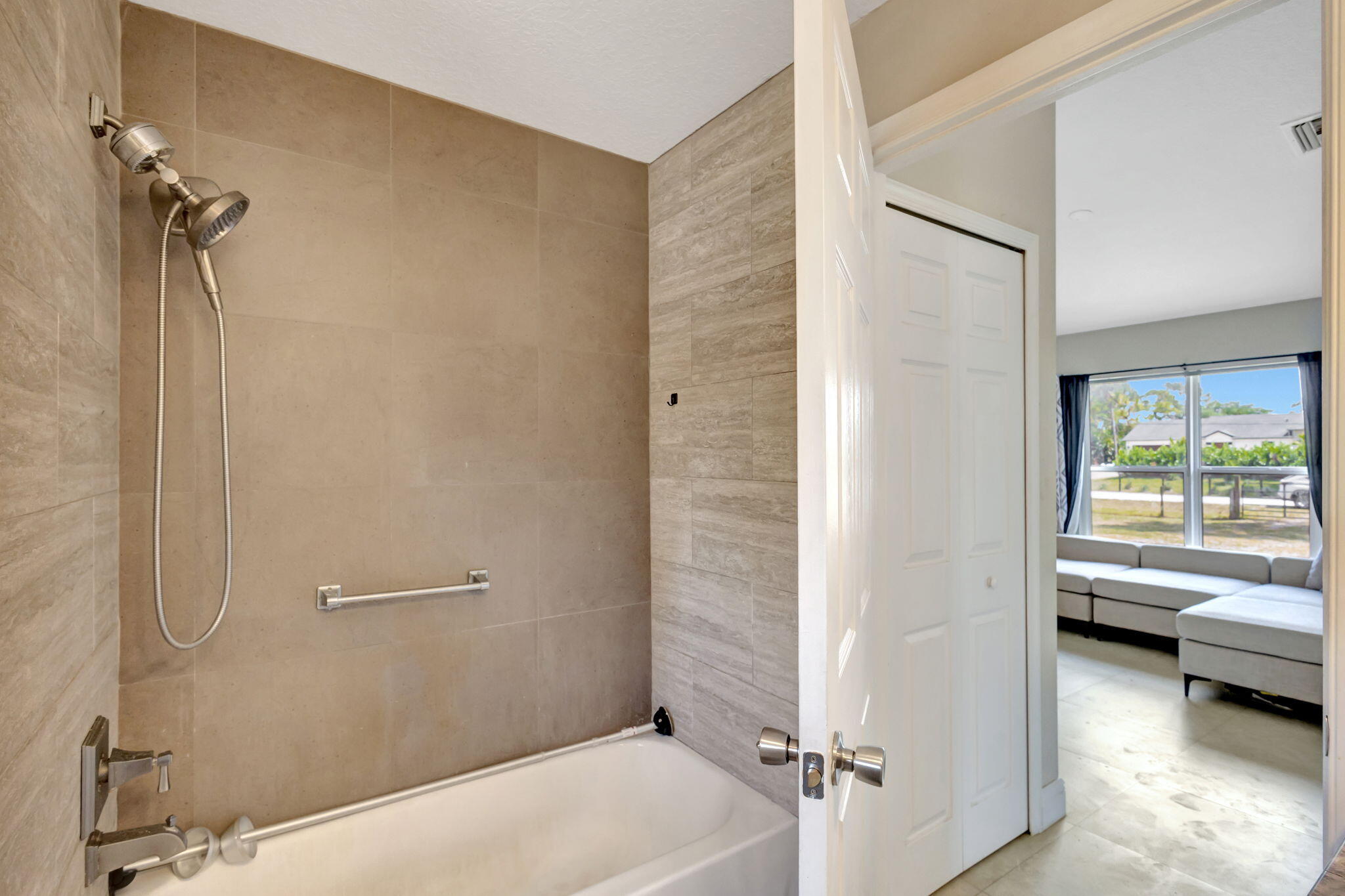 14311 86th Road North Loxahatchee, FL 33470 - Photo 36 of 56 37-web-or-mls-86th_101