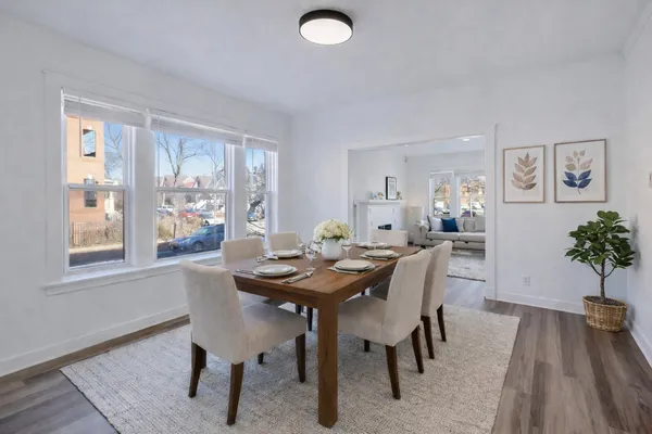 $2,150 | 3047 West Berteau Avenue, Unit 1, Chicago, IL 60618