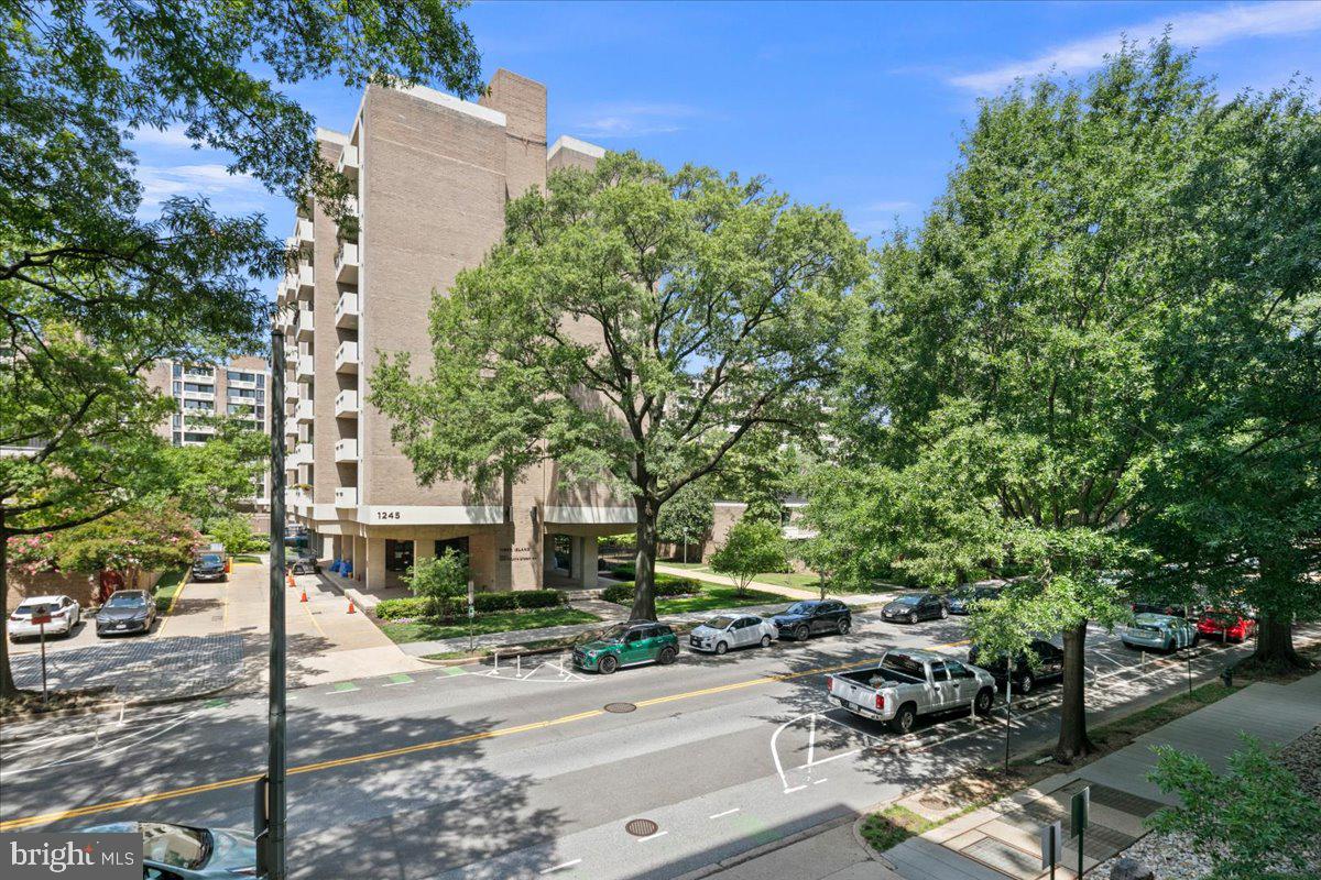 1250 Southwest 4th Street Southwest, Unit W104 Washington, DC 20024 - Photo 36 of 41