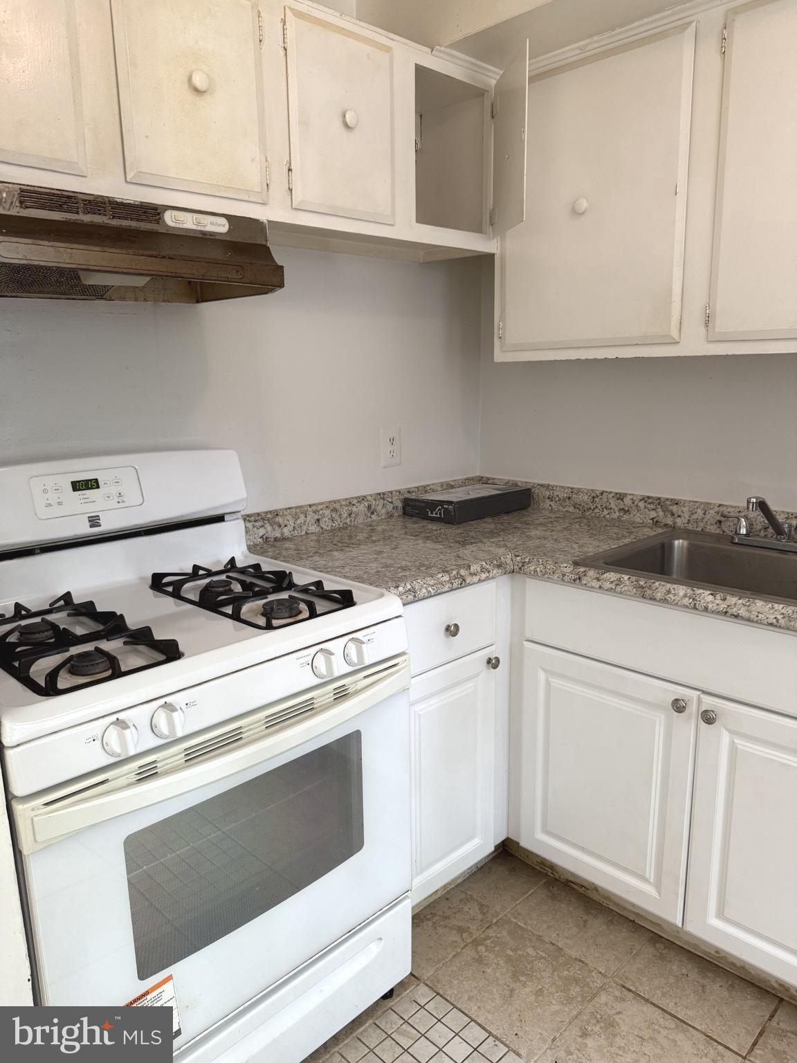 3976 Bel Pre Road, Unit 2 Silver Spring, MD 20906 - Photo 8 of 20 Kitchen
