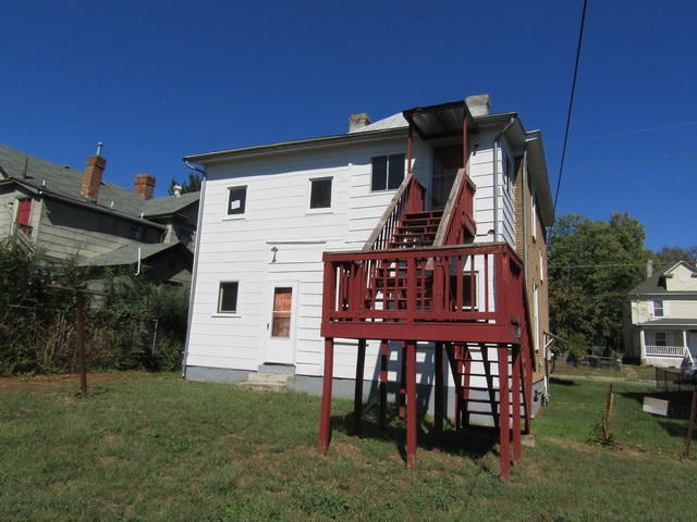 1406 Rorer Avenue Southwest Roanoke, VA 24016 - Photo 2 of 19 IMG_8423_resize