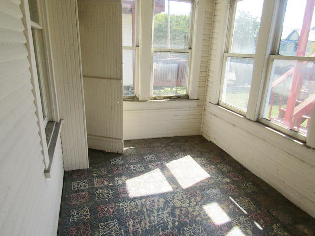 1406 Rorer Avenue Southwest Roanoke, VA 24016 - Photo 11 of 19 IMG_8441_resize
