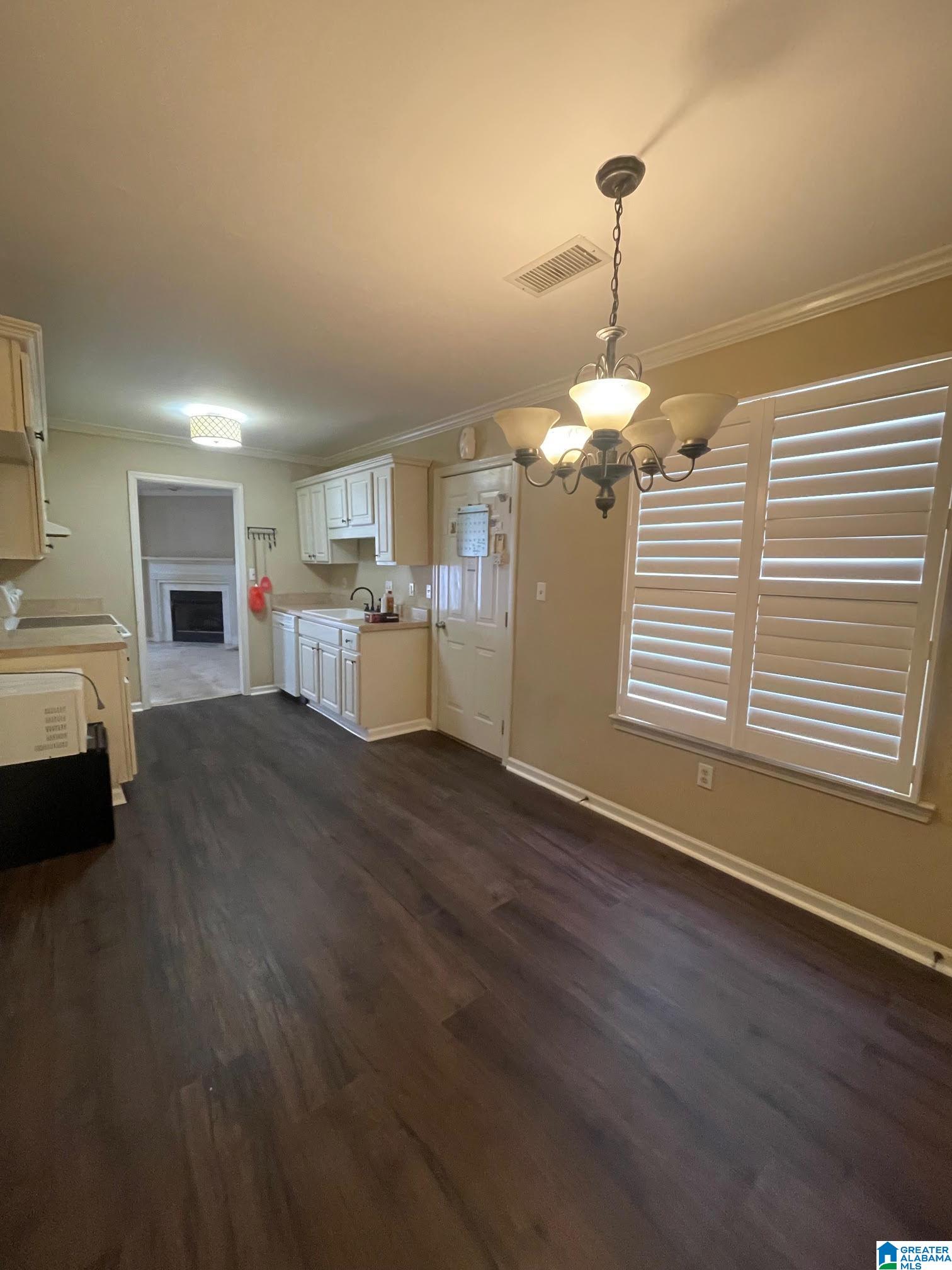 401 Meriweather Lane Calera, AL 35040 - Photo 6 of 18