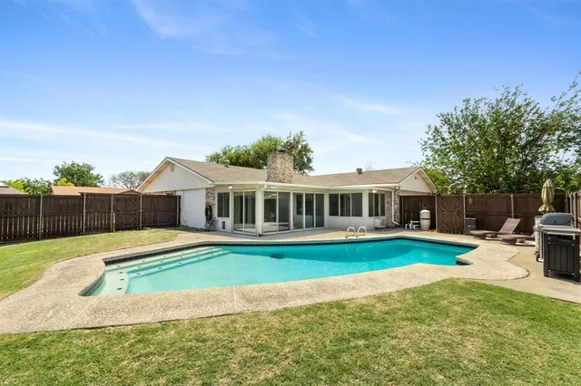 $439,000 | 2113 Victoria Road, Carrollton, TX 75007