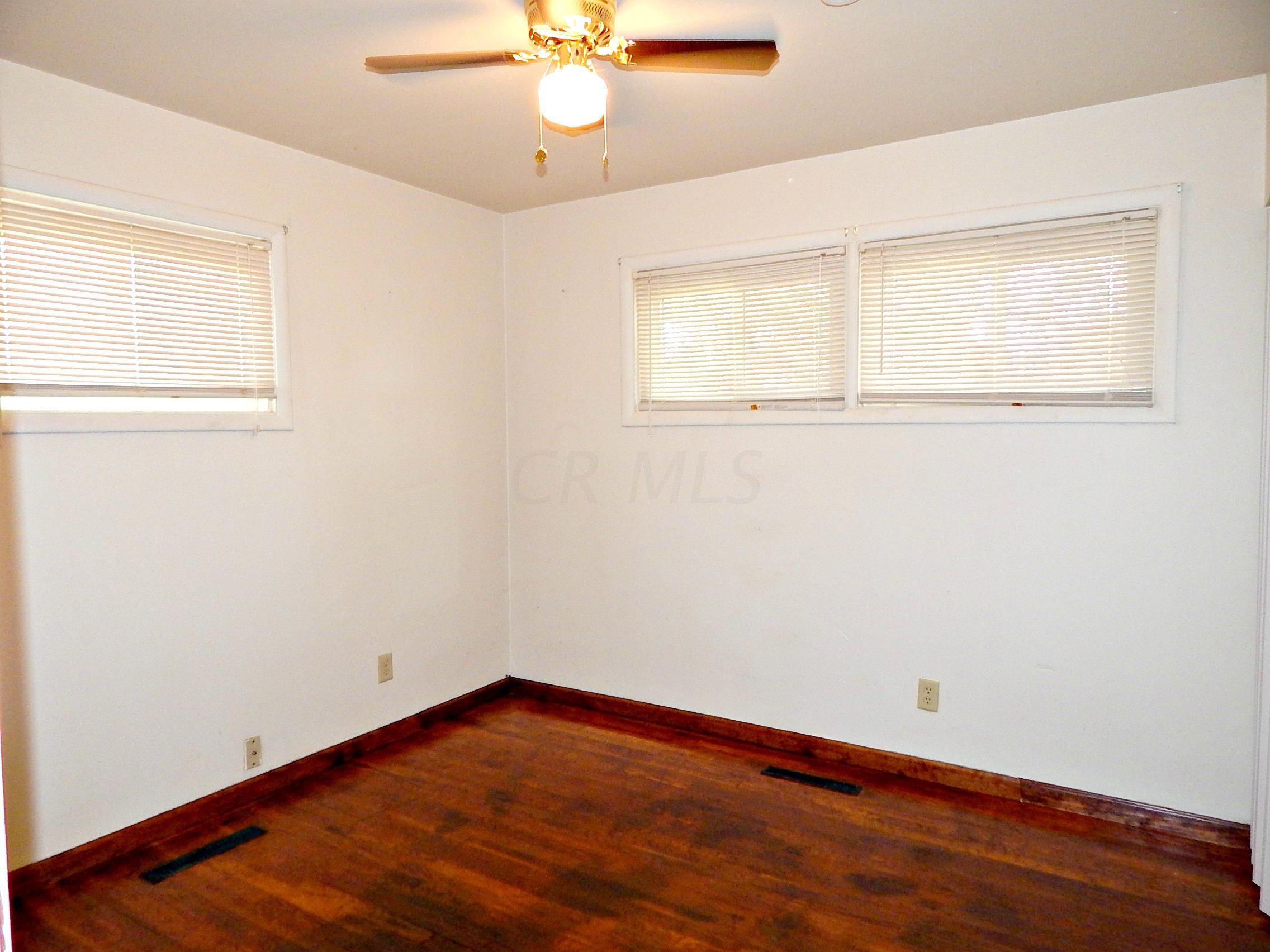 859 Demorest Road Columbus, OH 43204 - Photo 10 of 17 Gallery Image 10
