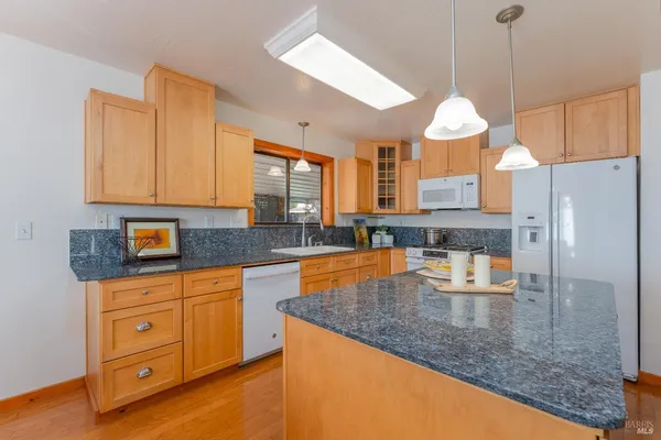 $599,000 | 1338 Laurel Avenue, Ukiah, CA 95482