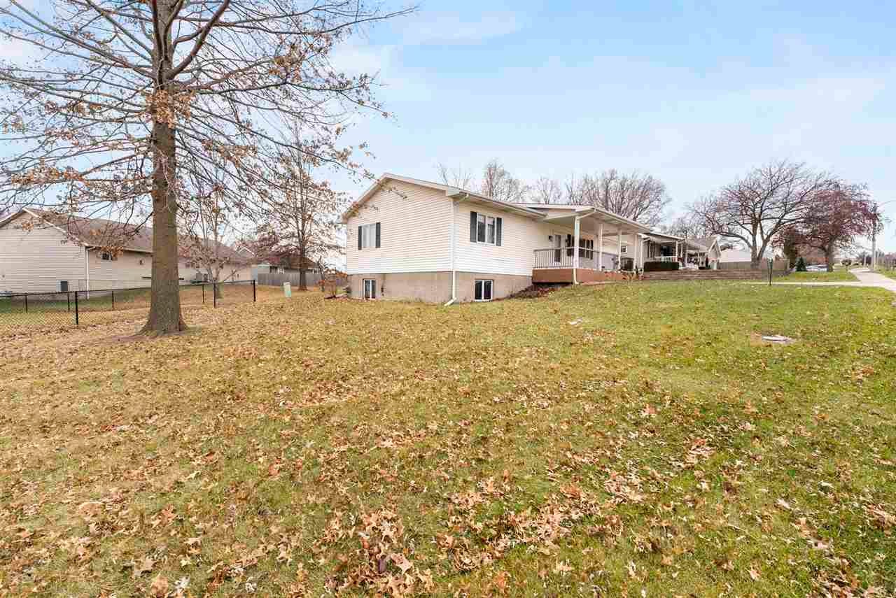 316 Sycamore Street Riverside, IA 52327 - Photo 6 of 27 Gallery Image 6