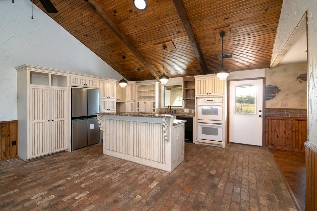 7592 Rawhide Road Celina, TX 75009 - Photo 10 of 38