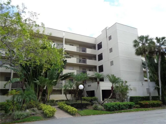 $199,999 | 2900 Northwest 42nd Avenue, Unit A505, Coconut Creek, FL 33066