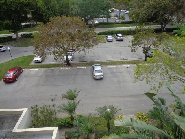 $199,999 | 2900 Northwest 42nd Avenue, Unit A505, Coconut Creek, FL 33066