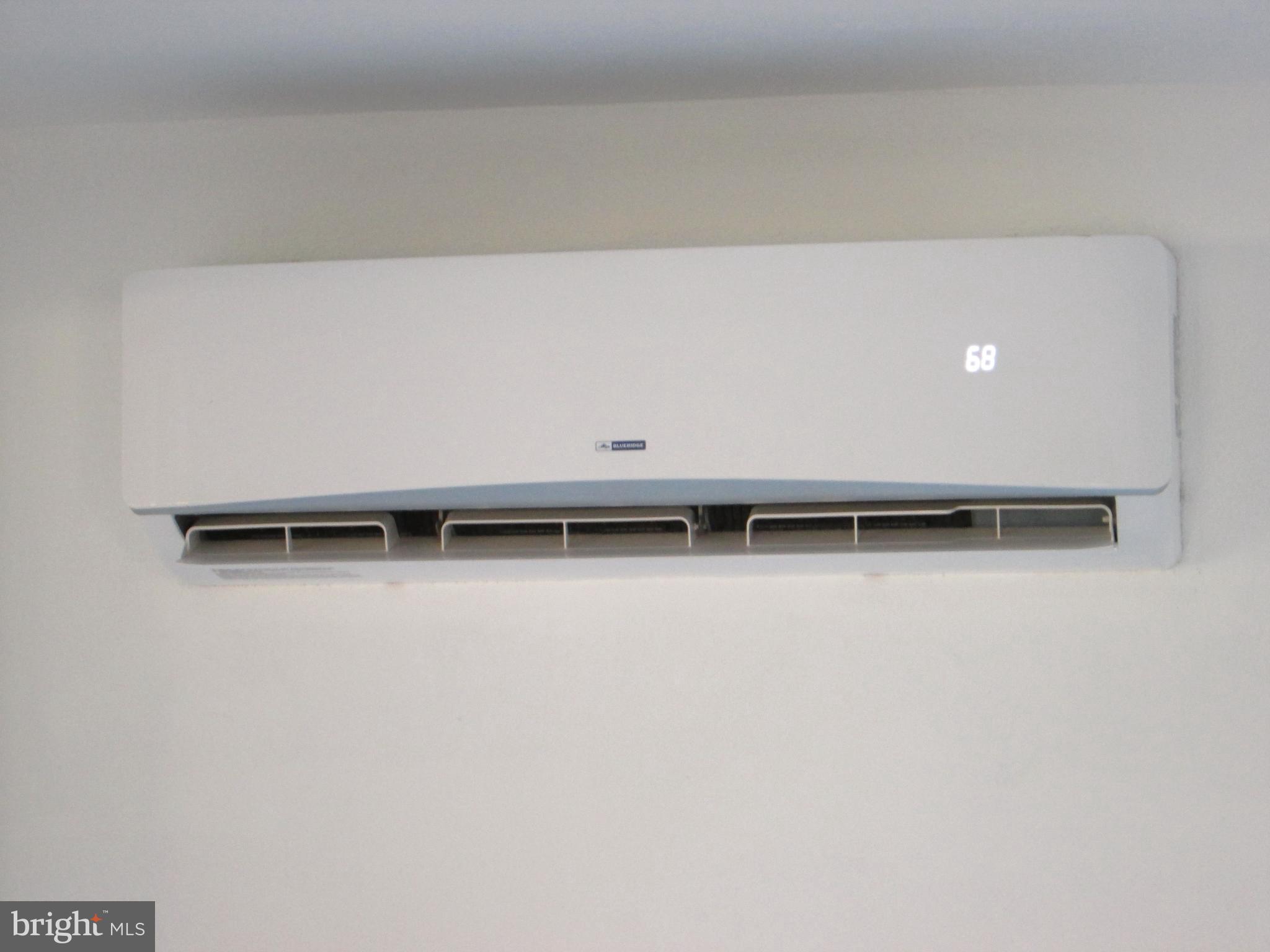 566 Forest View Road Linthicum Heights, MD 21090 - Photo 13 of 51 4 seasons room separate HVAC