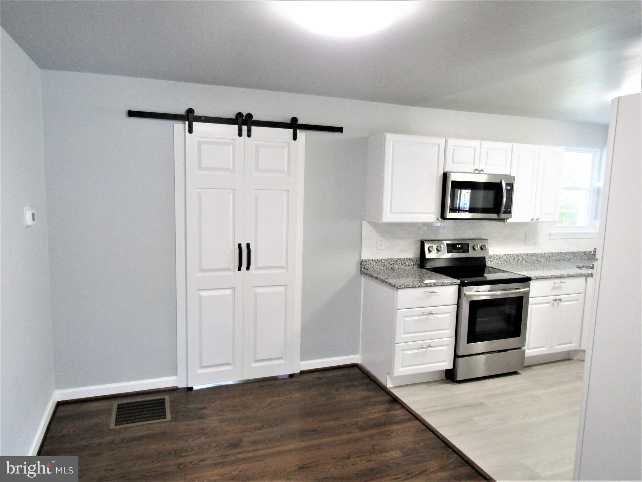 566 Forest View Road Linthicum Heights, MD 21090 - Photo 18 of 51 dining room