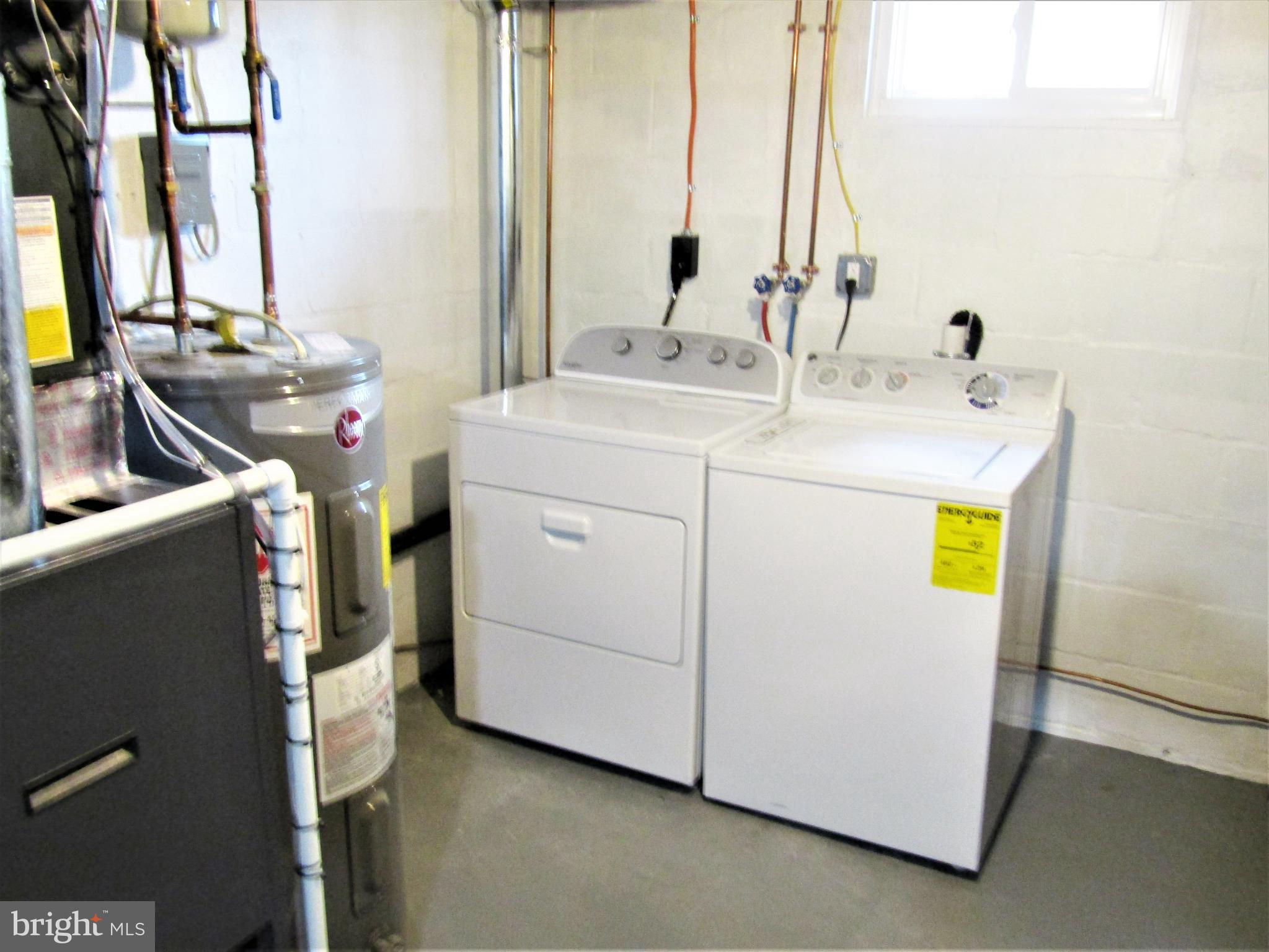 566 Forest View Road Linthicum Heights, MD 21090 - Photo 37 of 51 washer/dryer