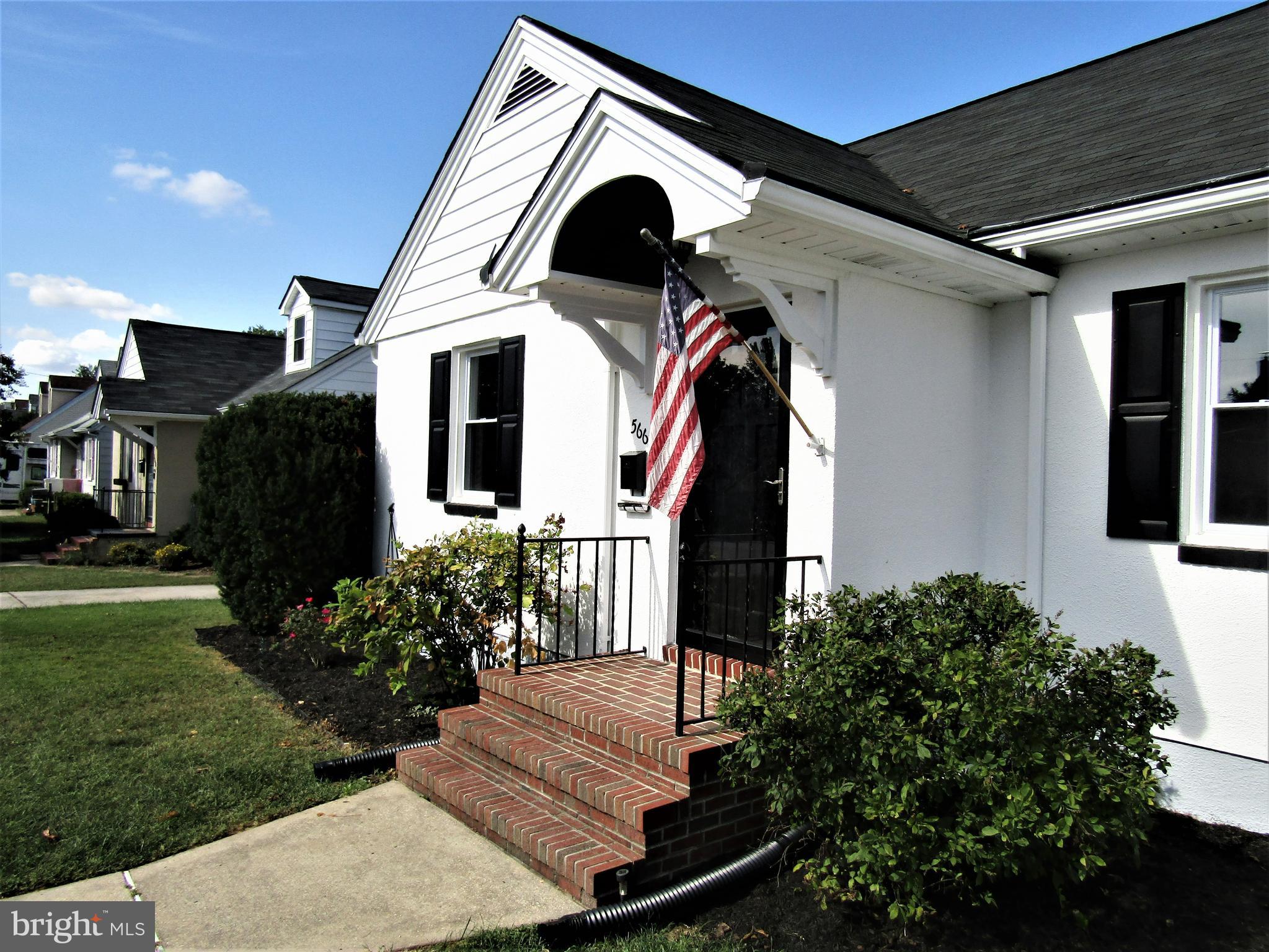 566 Forest View Road Linthicum Heights, MD 21090 - Photo 48 of 51 front entry