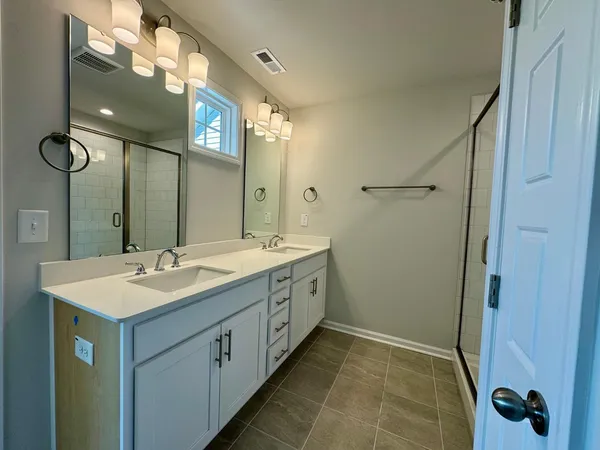 $2,250 | 276 Shingle Oak Road, Wake Forest, NC 27587