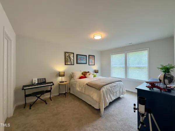 $2,250 | 276 Shingle Oak Road, Wake Forest, NC 27587