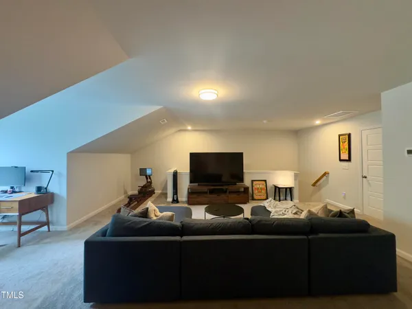 $2,250 | 276 Shingle Oak Road, Wake Forest, NC 27587