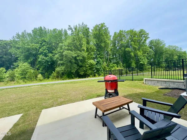 $2,250 | 276 Shingle Oak Road, Wake Forest, NC 27587