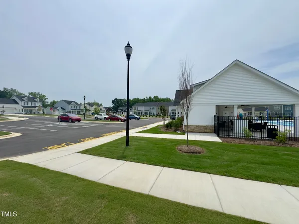 $2,250 | 276 Shingle Oak Road, Wake Forest, NC 27587