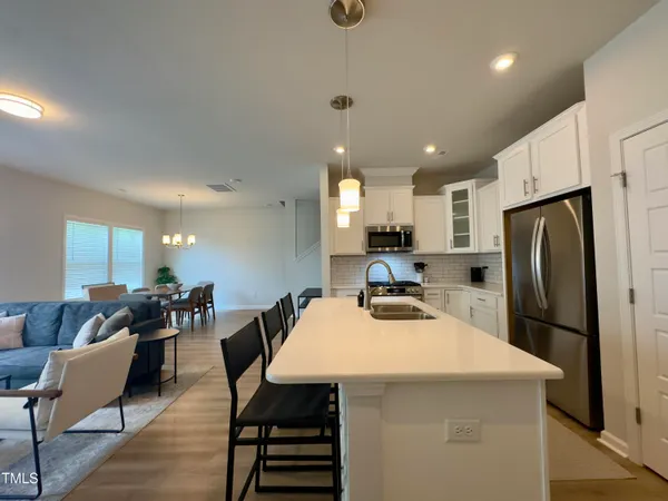 $2,250 | 276 Shingle Oak Road, Wake Forest, NC 27587