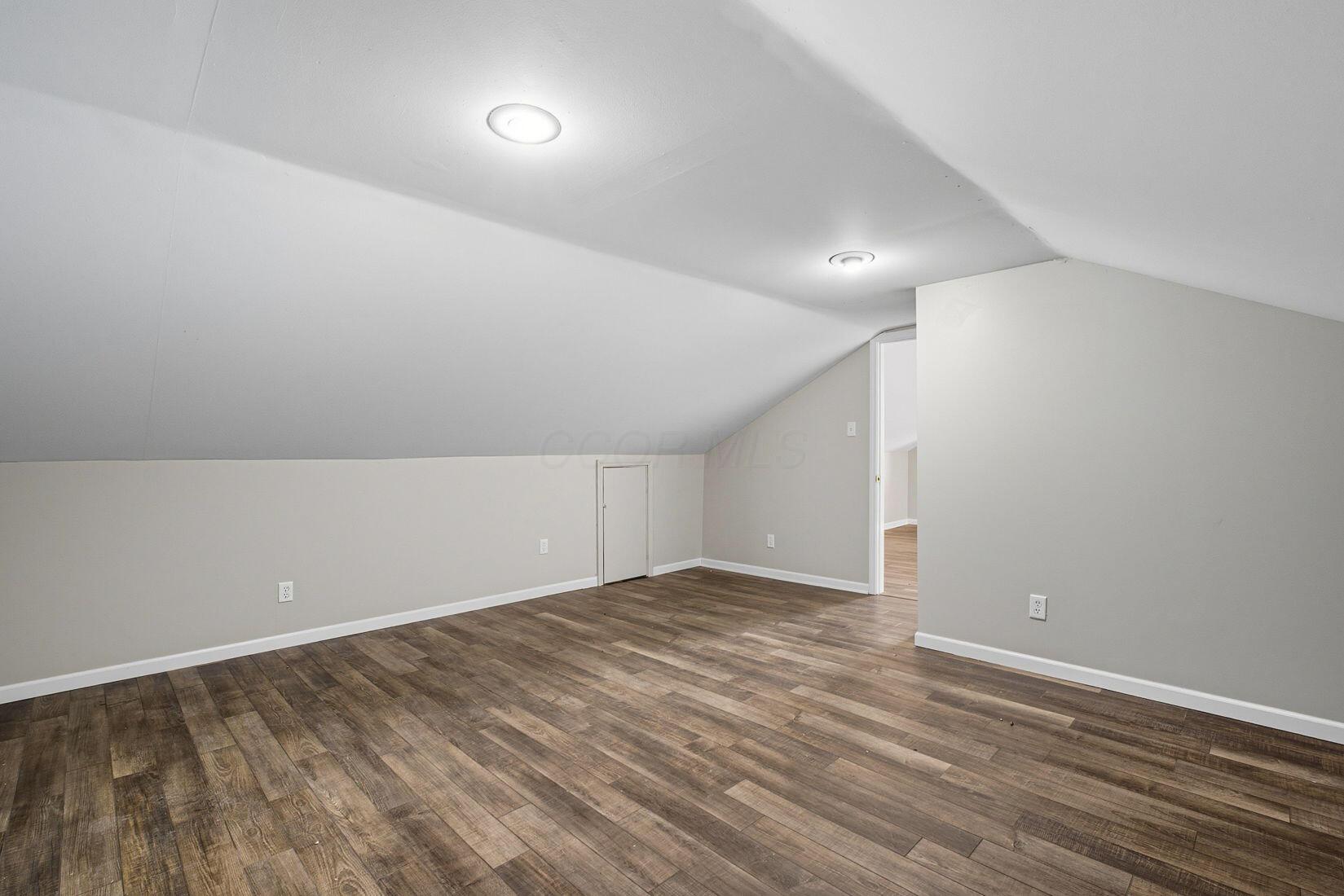 11951 Center Village Road Galena, OH 43021 - Photo 25 of 64 Upper Level