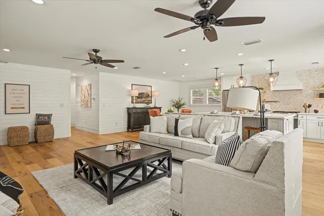 $650,000 | 2243 Trescott Drive, Tallahassee, FL 32308