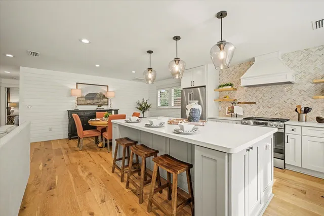 $650,000 | 2243 Trescott Drive, Tallahassee, FL 32308