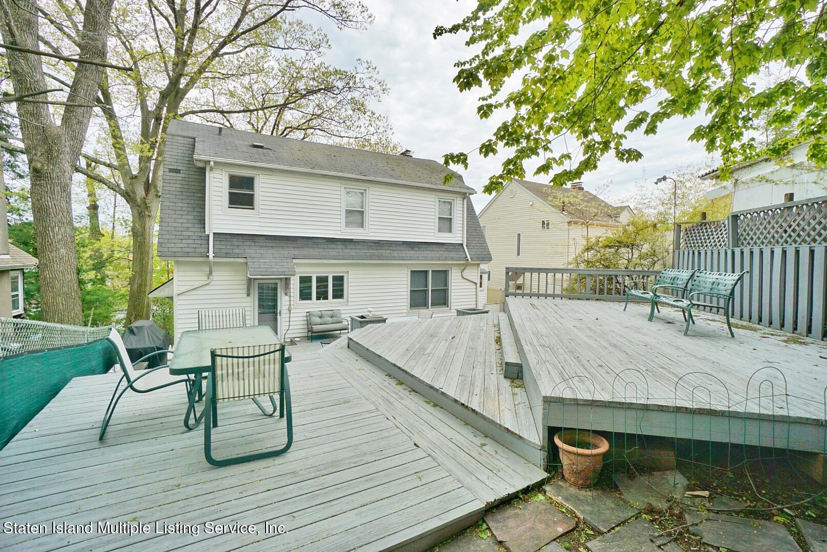 191 Windermere Road Staten Island, NY 10305 - Photo 66 of 69 Photo Apr 27, 10 21 12 AM
