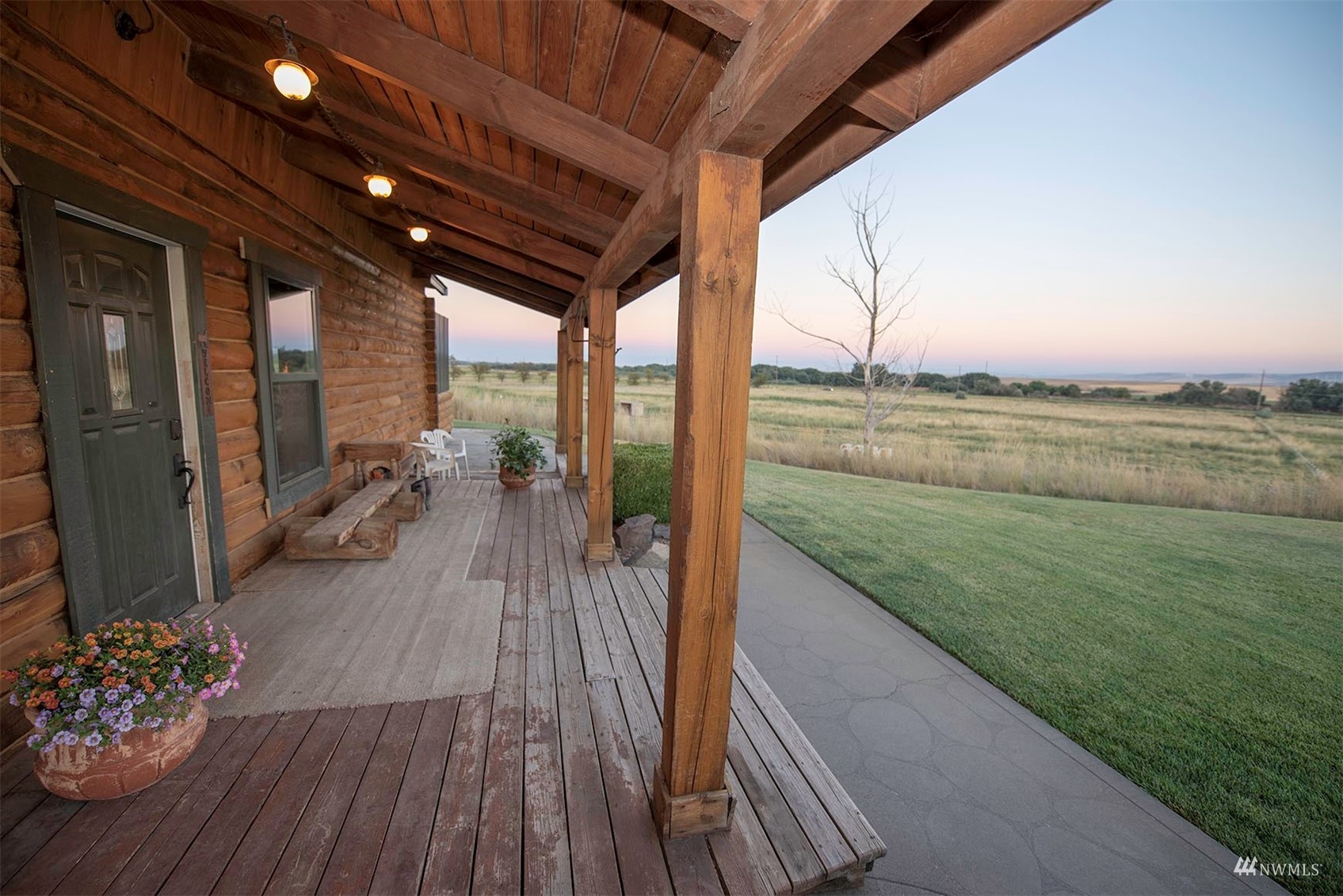 14352 Highway 12 Touchet, WA 99360 - Photo 2 of 40 a view of a balcony with wooden floor