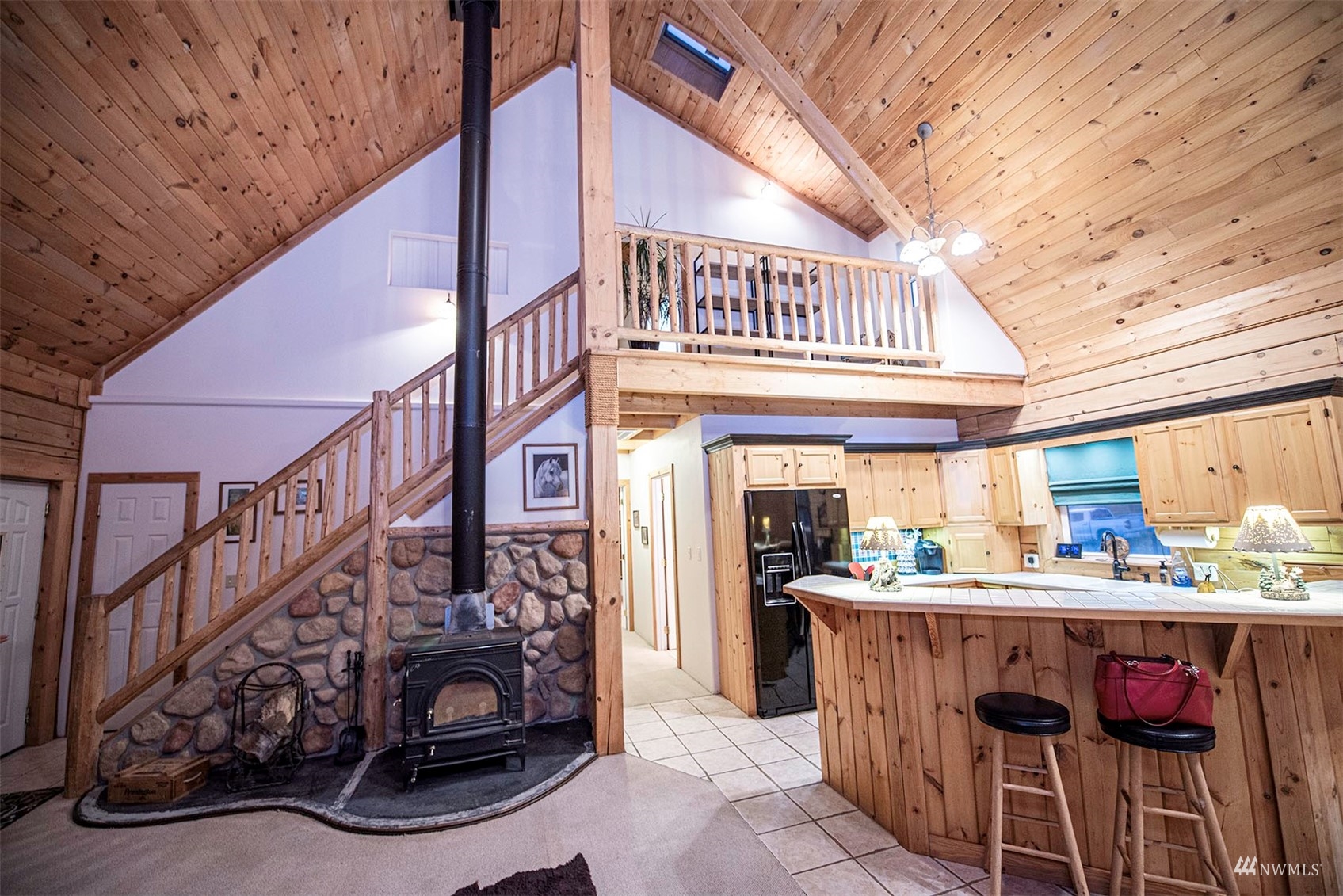 14352 Highway 12 Touchet, WA 99360 - Photo 28 of 40 a view of a livingroom with furniture and staircase