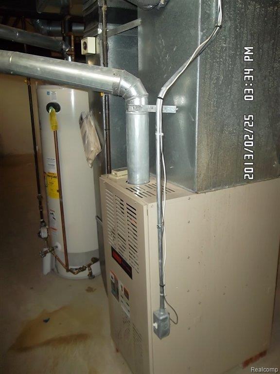 49450 Monte Road New Baltimore, MI 48047 - Photo 23 of 25 SAM_0920.JPG
