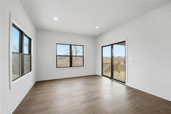 $759,999 | 10515 North Liberty Street, Kansas City, MO 64155