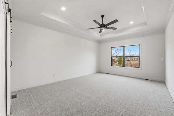 $759,999 | 10515 North Liberty Street, Kansas City, MO 64155